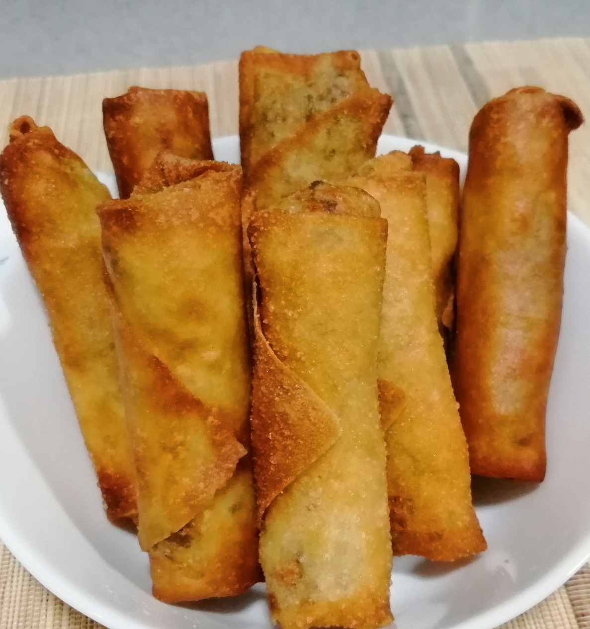 Cooked spring rolls